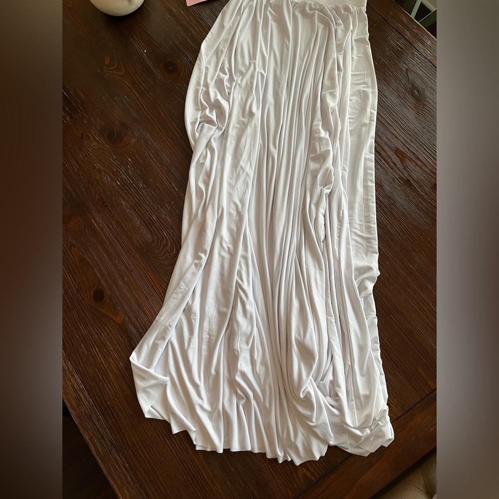 White full length skirt